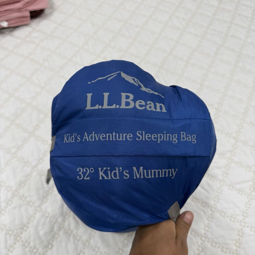 L.L.Bean Kids Adventure 32 Degrees Mummy Sleeping Bag, Blue / Red, MINT Cond!